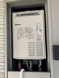 �@-